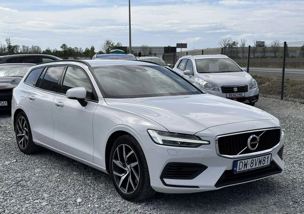 Volvo V60 cena 109900 przebieg: 114600, rok produkcji 2020 z Wojkowice małe 352